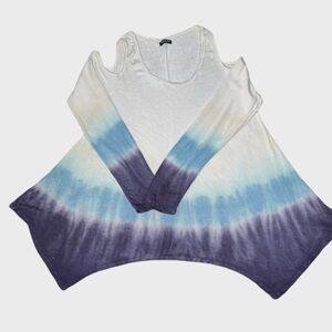 Fashion Nova cold shoulder top. Purple and Blue. XL